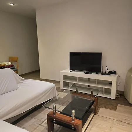 Hanin 5 * Munich